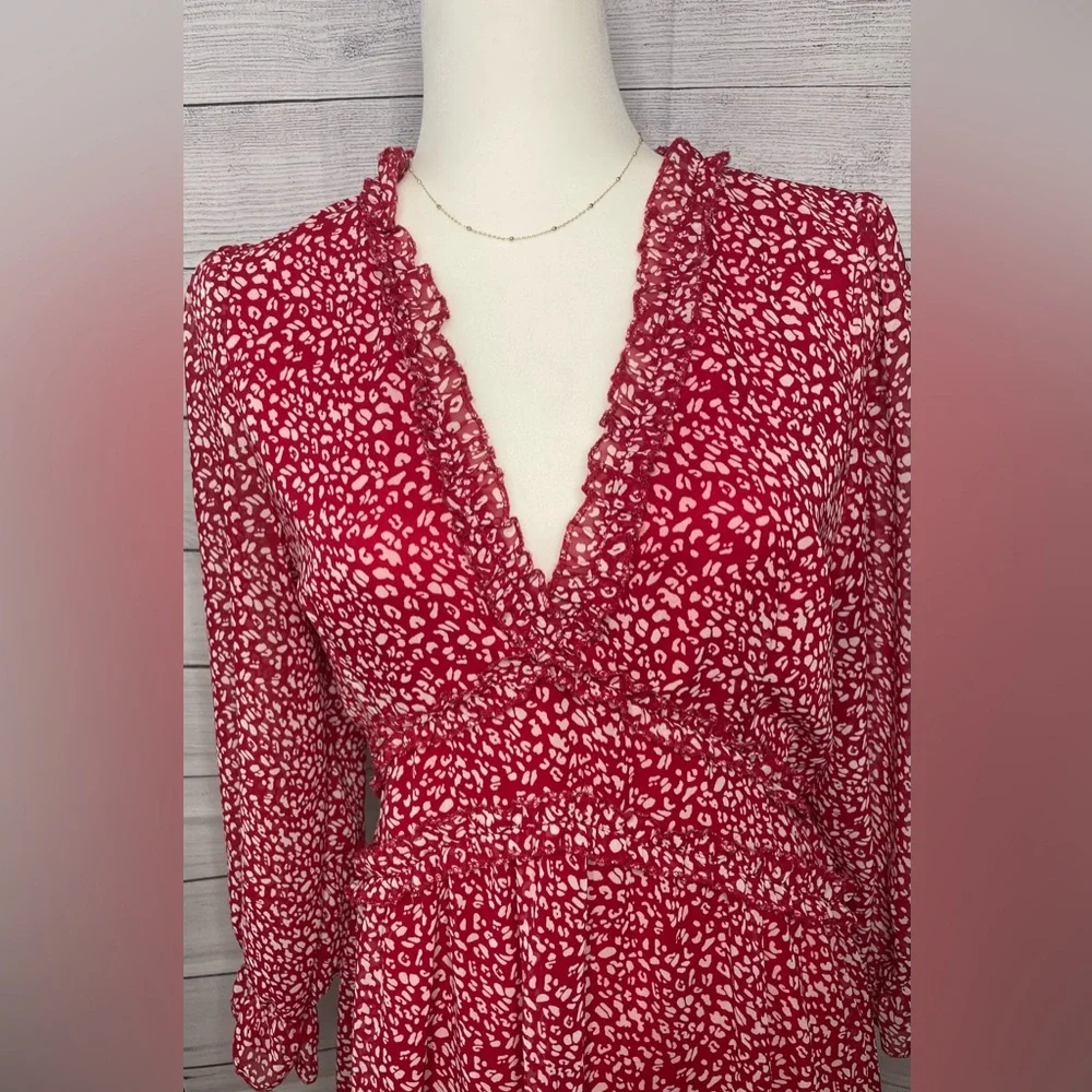 Long sleeved red dress - Picture 3 of 6